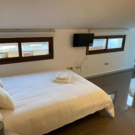Apartamentos Fuente Arriba Poyales Del Hoyo Екстер'єр фото
